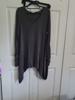 LEMON Light Knit Sweater Tunic Top Asymmetric Hem Sz L lagenlook layers